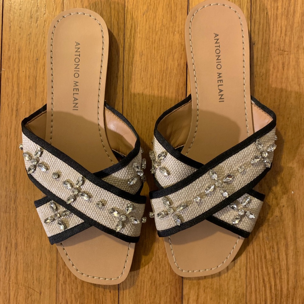 Antonio Melani sandal